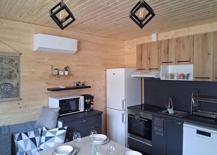 еко къщи градина