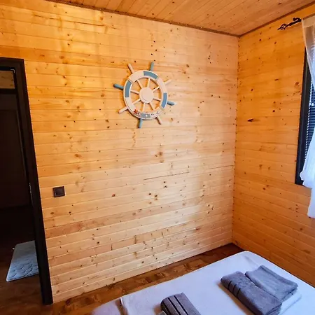 еко къщи градина Süzebolu